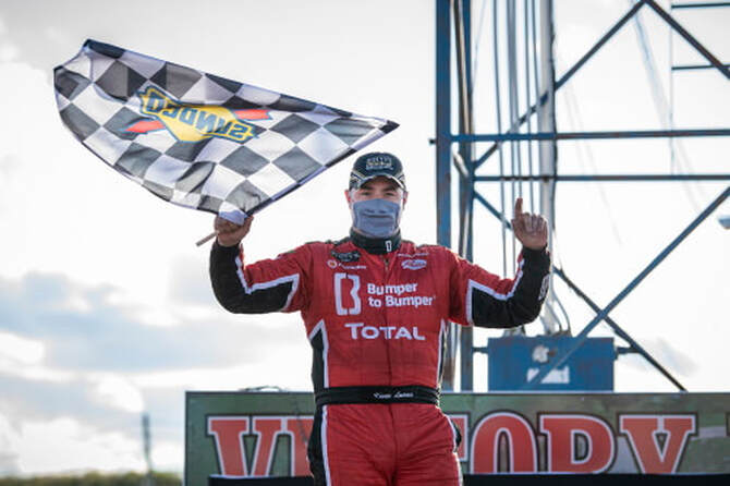 Kevin Lacroix wins NASCAR at Flamboro Speedway